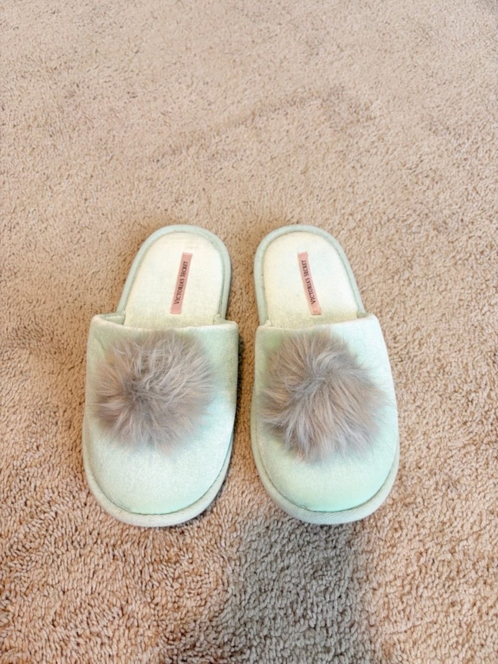 Victoria’s Secret Fuzzy Pom-Pom Mint Green / Teal & Gray Slippers